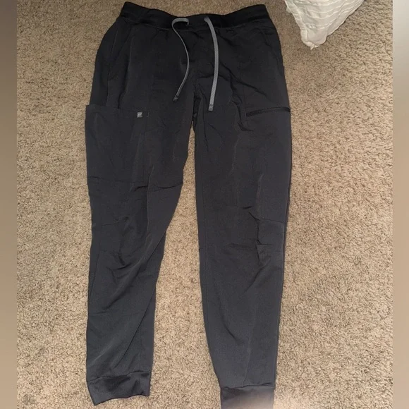 Fabletics Jogger Scrubs - Picture 1 of 6